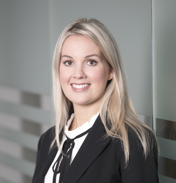 600ec8a1b8332 Laura Mc Kenna photo 2