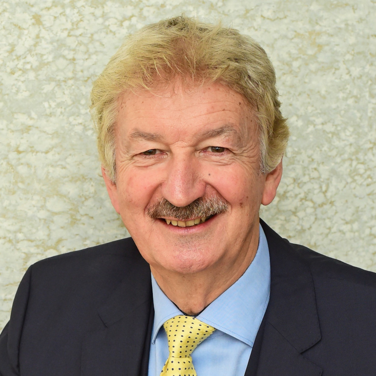 600ecb5f24655 Sandy Wilson Photo 2